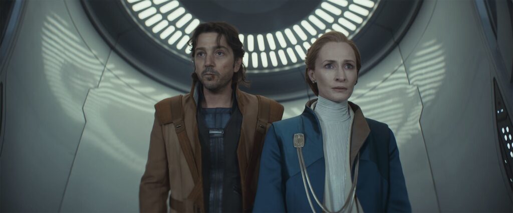 andor-season-2-episode-9-cassian-andor-mon-mothma_7f56e071