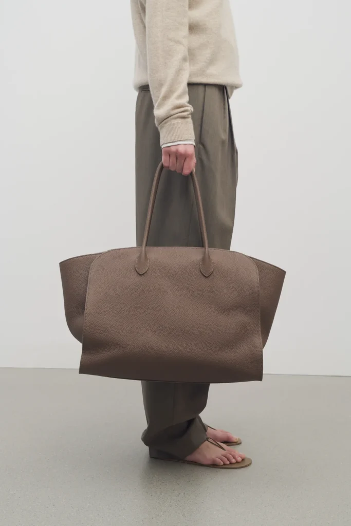 Marlo 17 Bag in Leather : Dark Olive